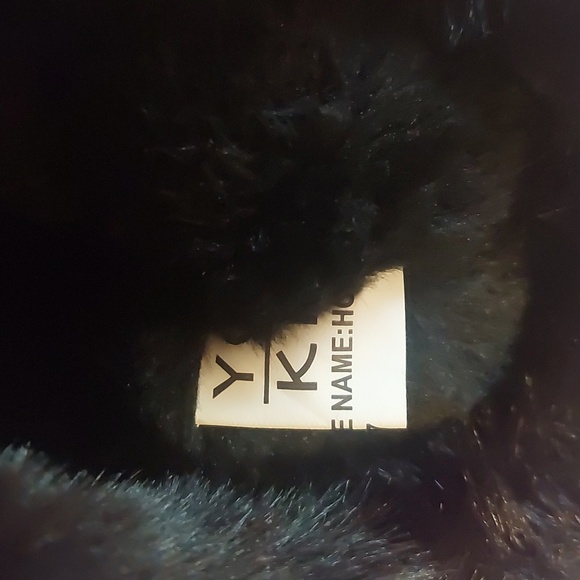 Yoki Holland Black Faux Fur Pull On Boots Sz 7 - Picture 9 of 16